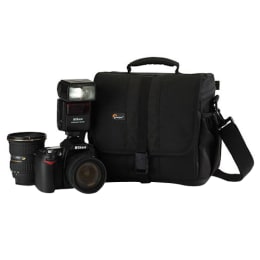 Lowepro Polyester DSLR Bag (Adventura 170, Black) Lowepro Polyester DSLR Bag (Adventura 170, Black)_2