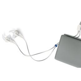 Bose SoundTrue In-Ear Wired Earphones for iOS Devices with Mic (715593-0020, White) Bose SoundTrue In-Ear Wired Earphones for iOS Devices with Mic (715593-0020, White)_3