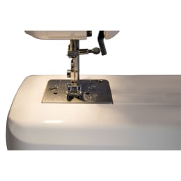 Usha Dream Stitch Sewing Machine (2011700006, Blue) Usha Dream Stitch Sewing Machine (2011700006, Blue)_4