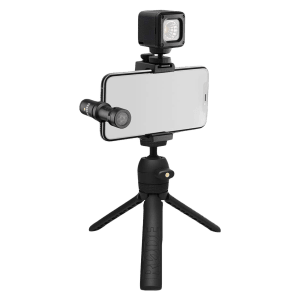 RODE VLOGVMML Vlogger Kit for Mobile with Mic (Directional Sound Pickup, Black)