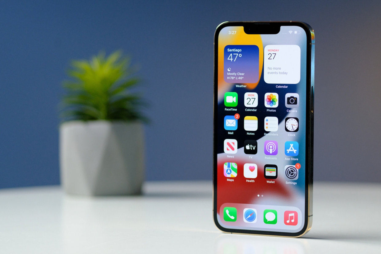 Must Have iPhone Apps Must Have iPhone Apps