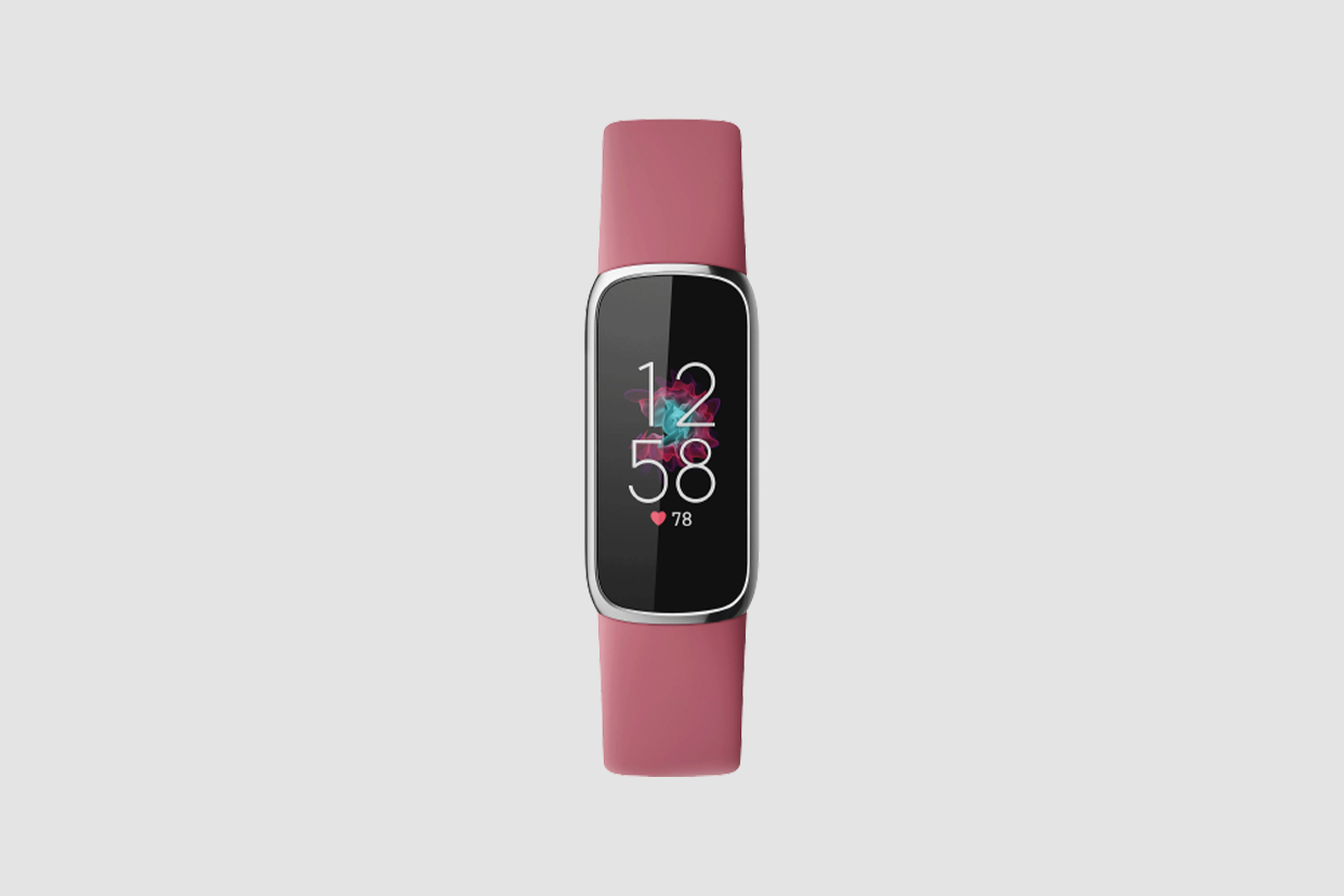  Fitbit Luxe smartband   