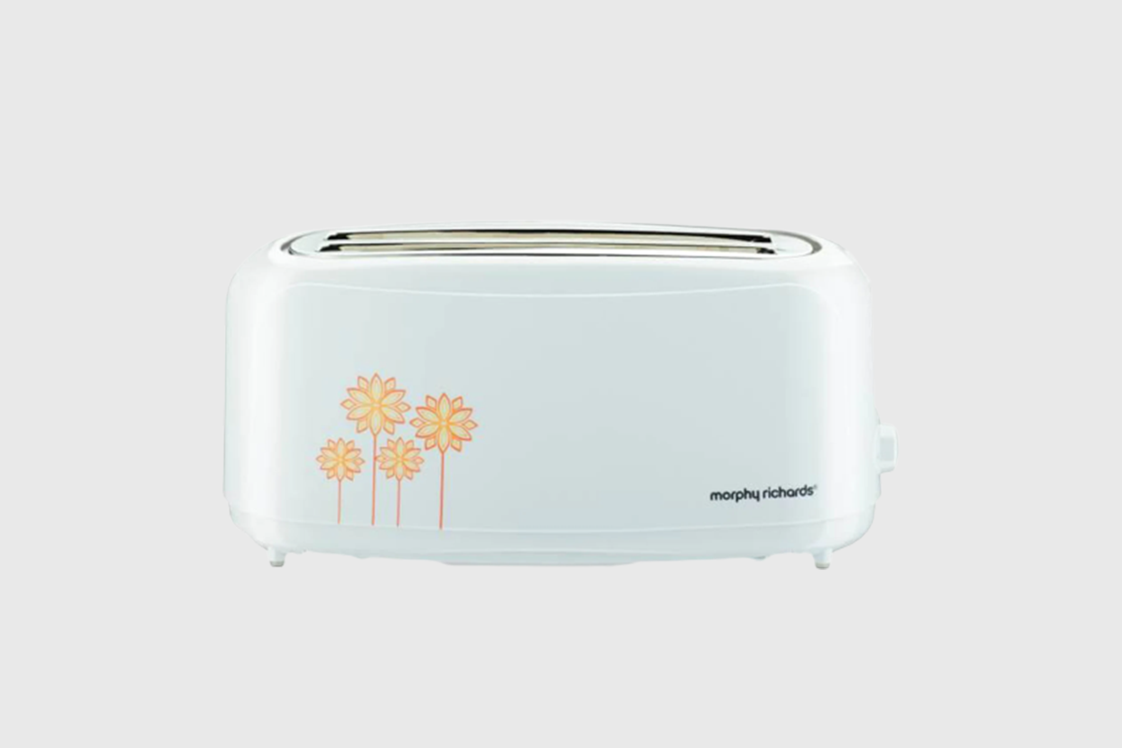  Morphy Richards Toaster 