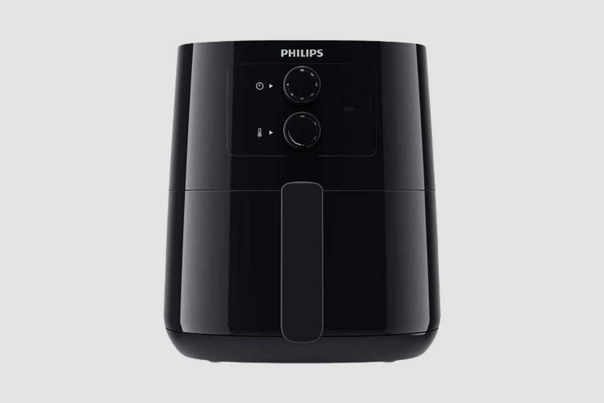 https://media.croma.com/image/upload/v1672402136/Croma%20Assets/CMS/Vidhi/17-08-2022/Philips_Spectre_Air_Fryer_injhu2.png