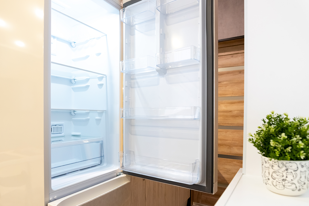 Features to look for when buying a new refrigerator