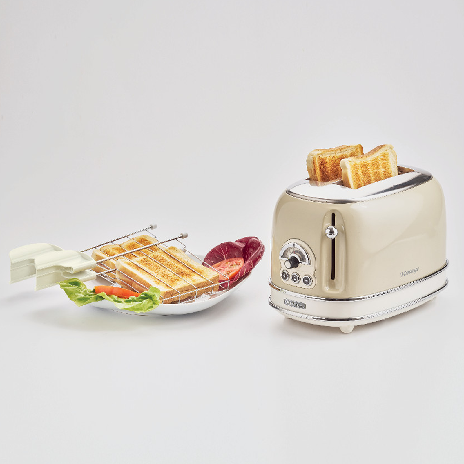 Buy Ariete Classica 2 Slice Pop-Up Toaster (Copper) Online - Croma